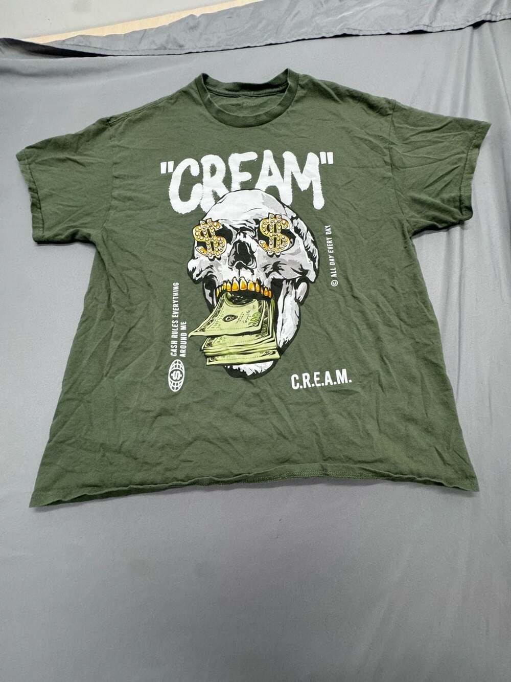 Fashion Nova Men Cream Skull Graphic T-Shirt XL Olive Green Cotton